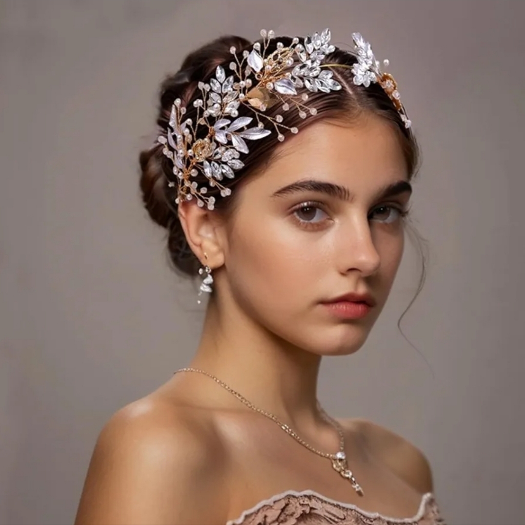 Elegant Gold And Silver Floral Hair Accessory